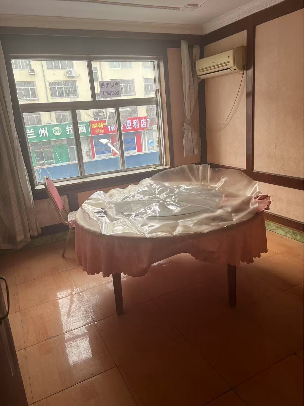 文登北宮美食街二樓 吉房出租