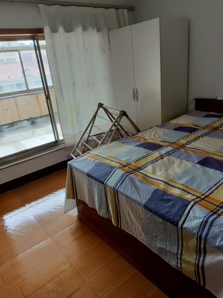 石馬街北區(qū)閣樓出租