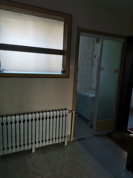 繽紛上街附近的一樓出租，家具家電齊全