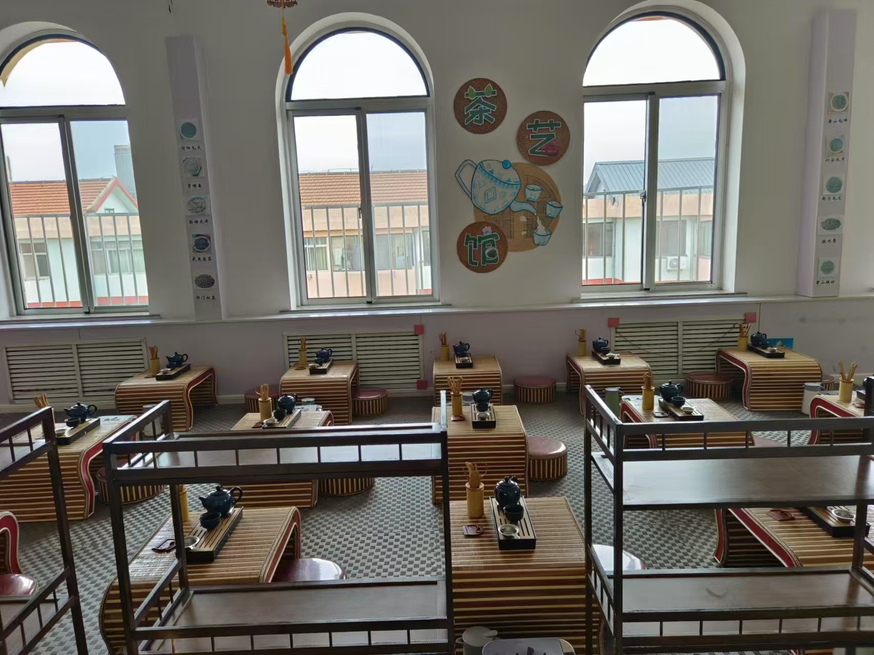威海市文登區(qū)雁北街16-1號(hào)（原教育實(shí)驗(yàn)幼兒園）地塊及地上出