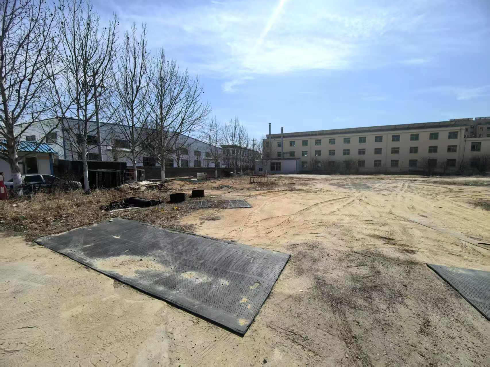 文登開發(fā)區(qū)廣州路東首倉庫、露天場地租賃